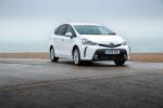 Toyota Prius + 2015 года